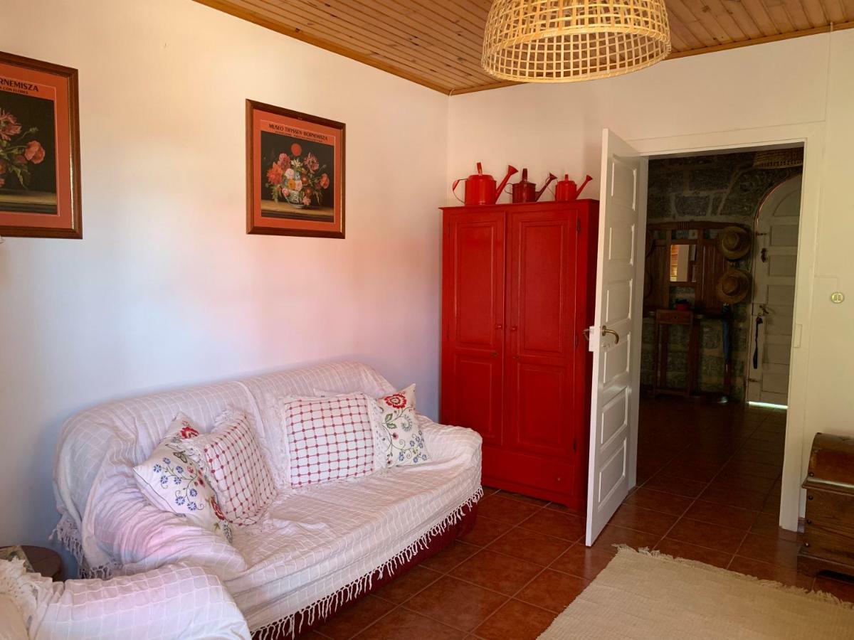 Vila Aurora Parada de Gatim Exterior foto